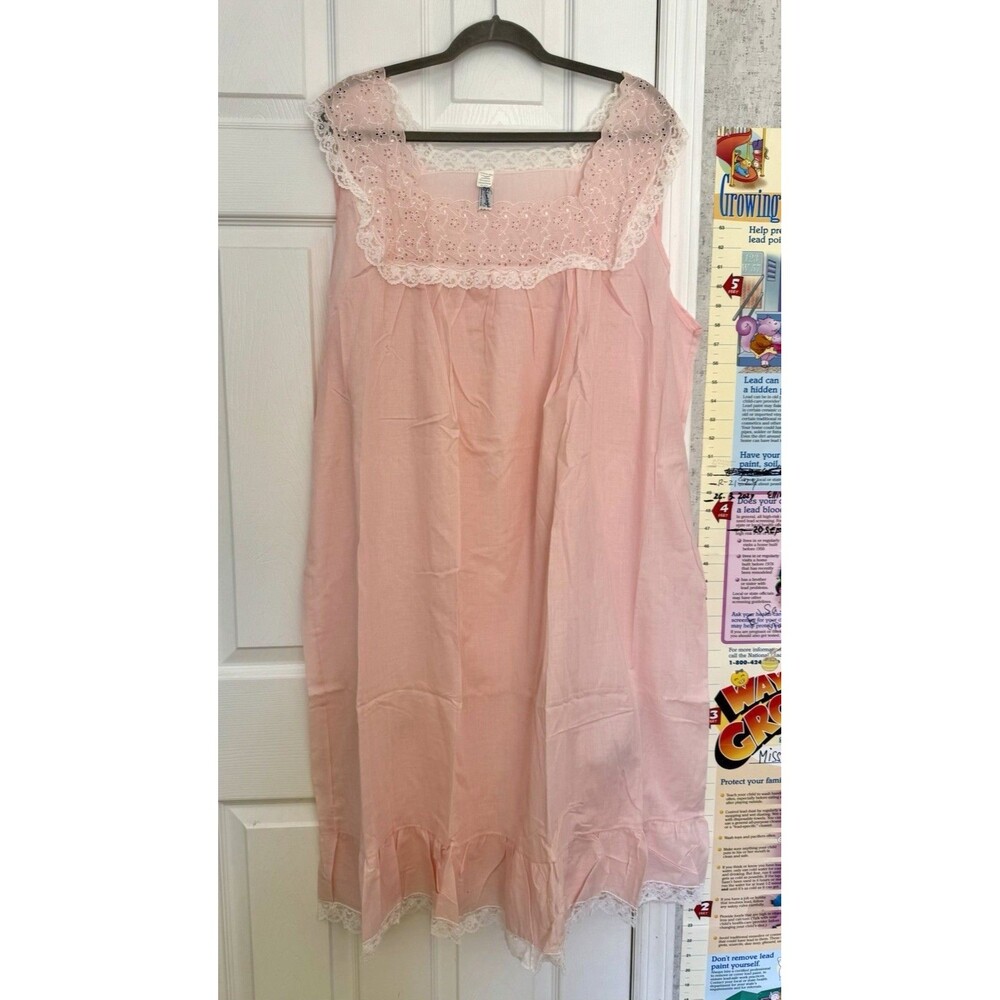Vintage 1950 Slender Style Peach Nightgown Rayon Nylon XL 48-50